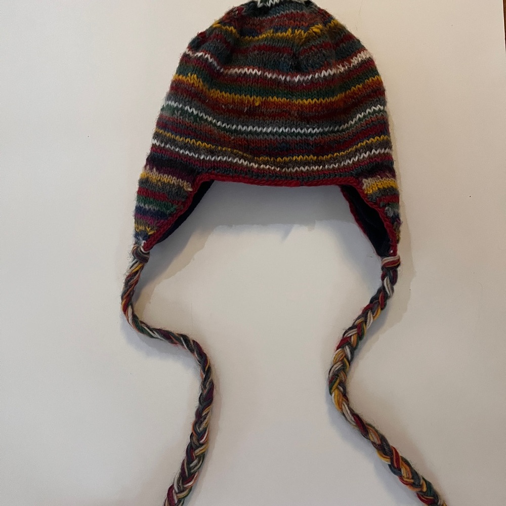 100% wool “Sherpa” hat.